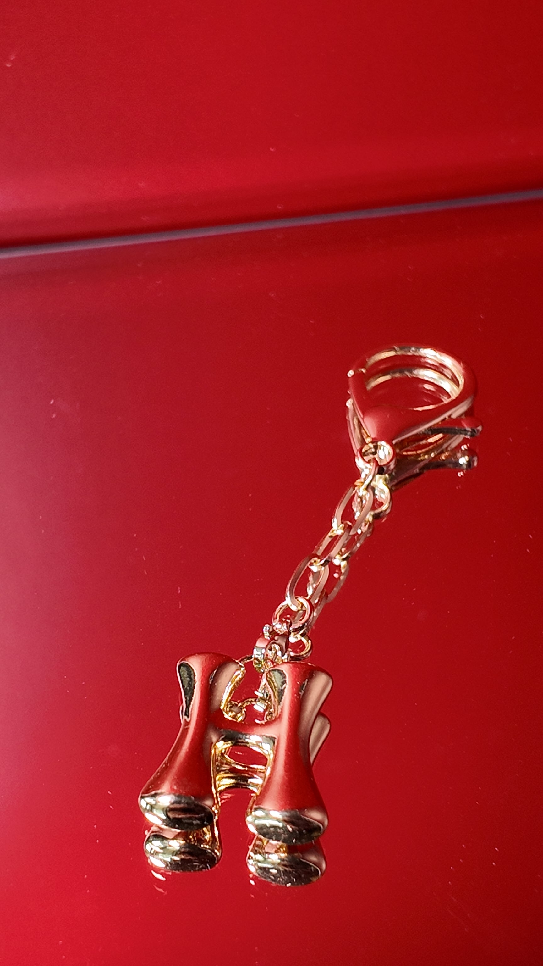 Bubble Initial Letter